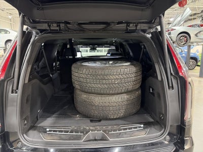 2023 Cadillac Escalade ESV 4WD Premium Luxury