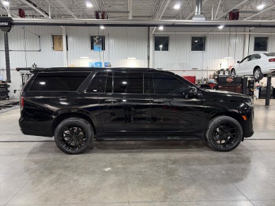 2023 Cadillac Escalade ESV 4WD Premium Luxury