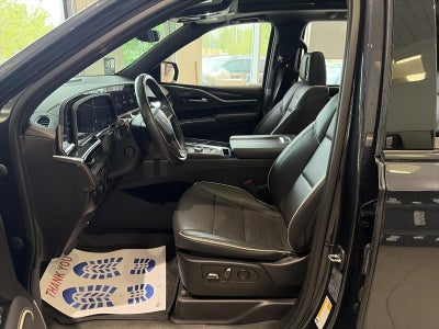 2023 Cadillac Escalade ESV 4WD Sport