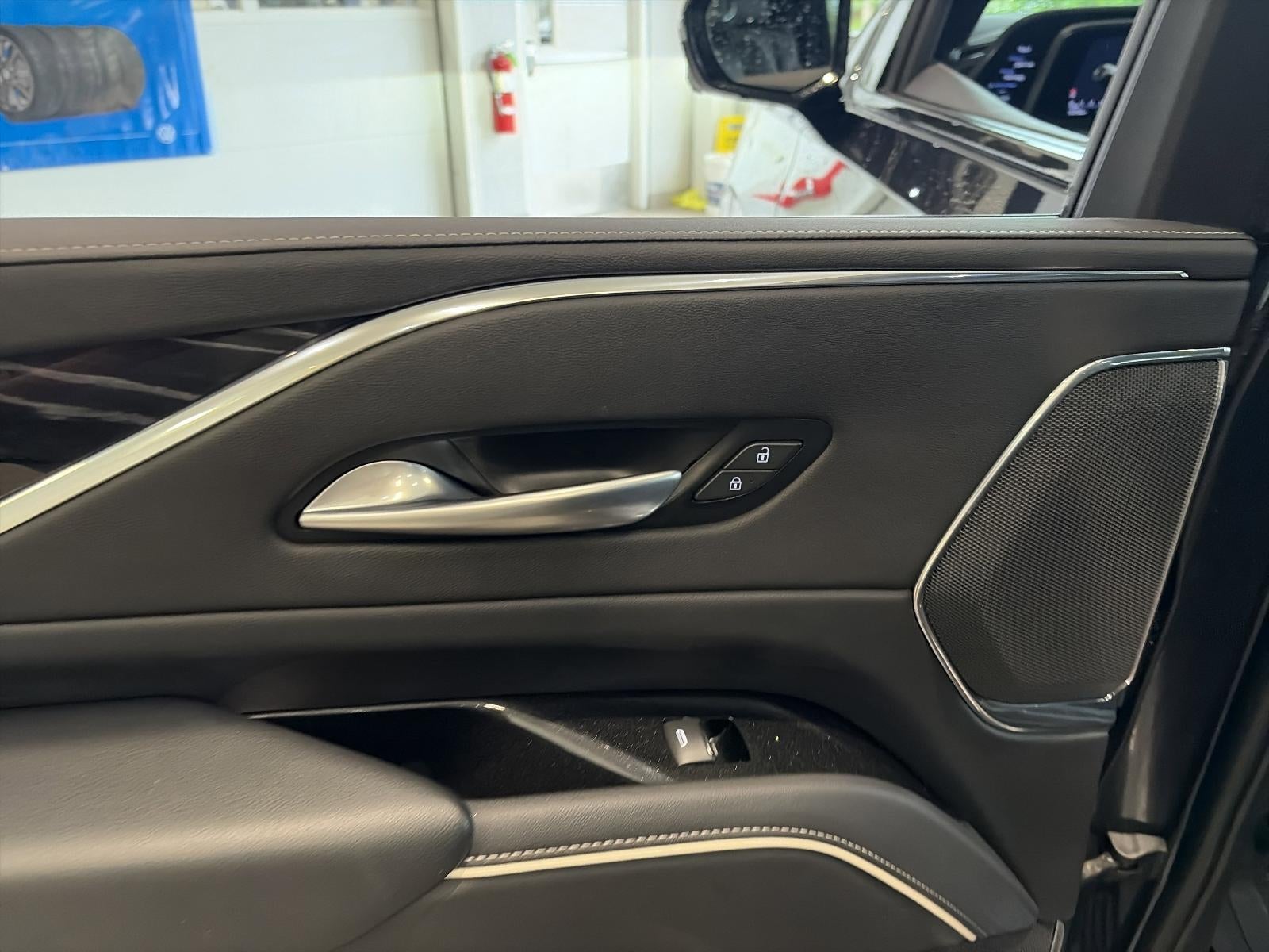 2023 Cadillac Escalade ESV 4WD Sport