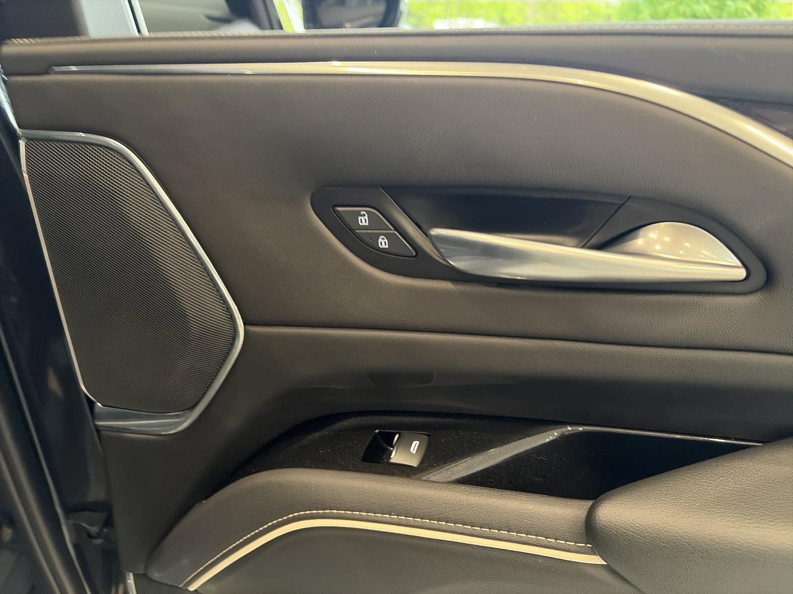 2023 Cadillac Escalade ESV 4WD Sport