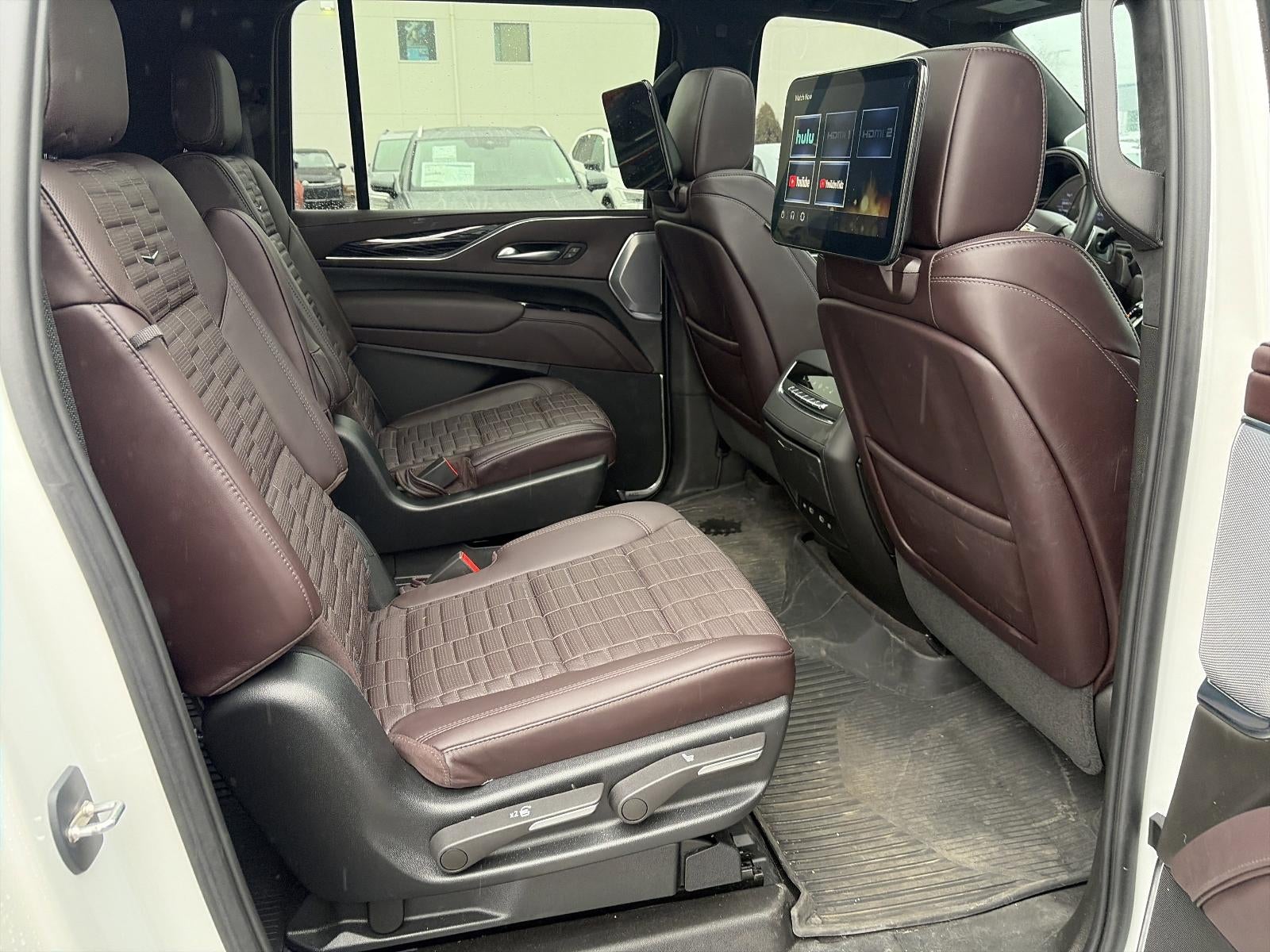 2023 Cadillac Escalade ESV AWD V-Series