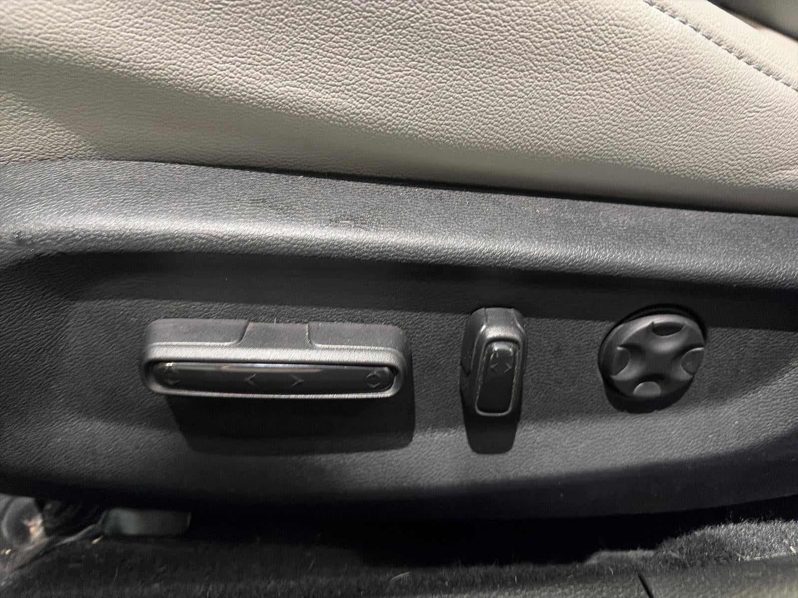 2020 Honda Accord Hybrid EX-L Sedan