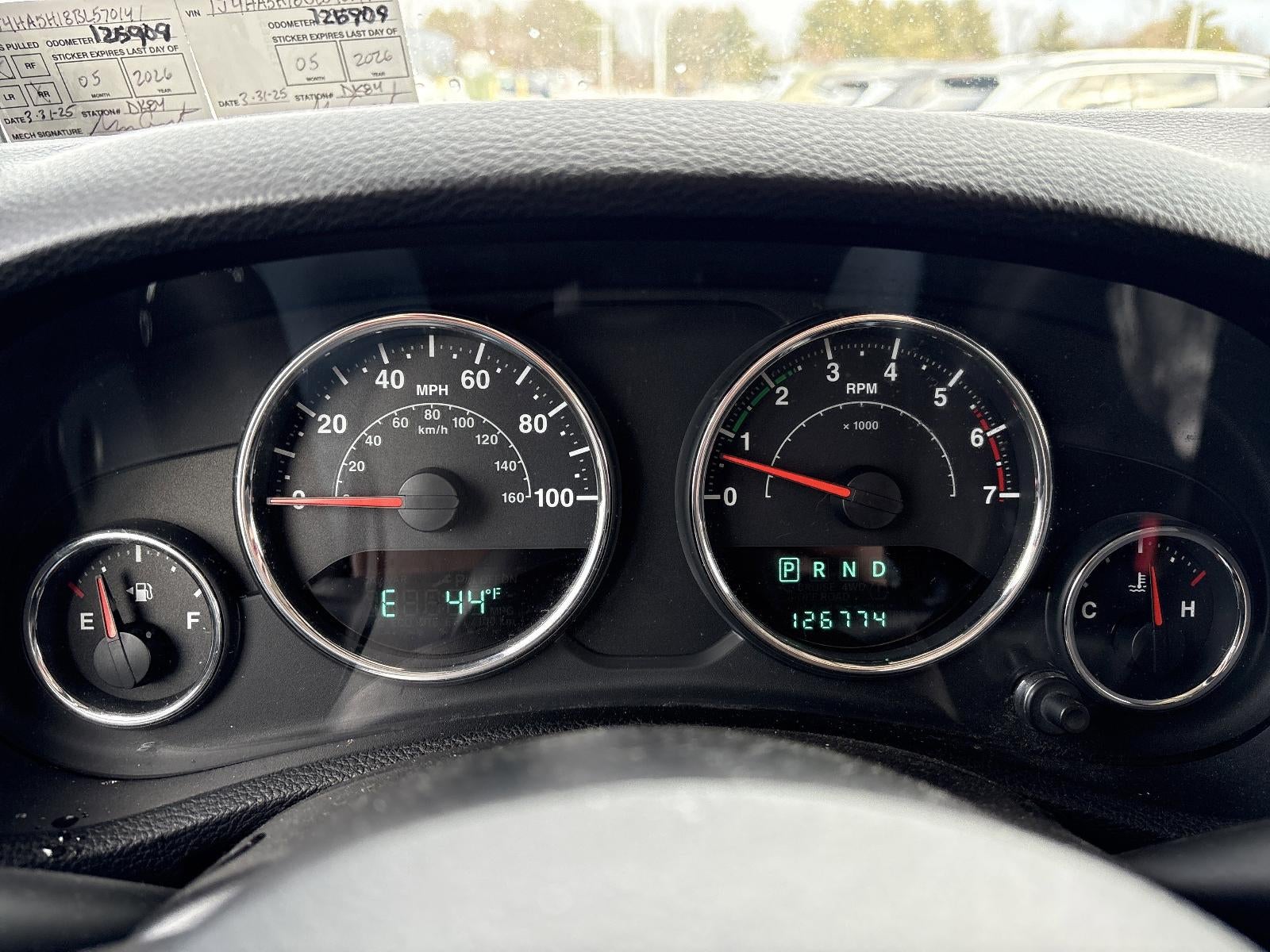 2011 Jeep Wrangler Unlimited 4WD 4dr Sahara