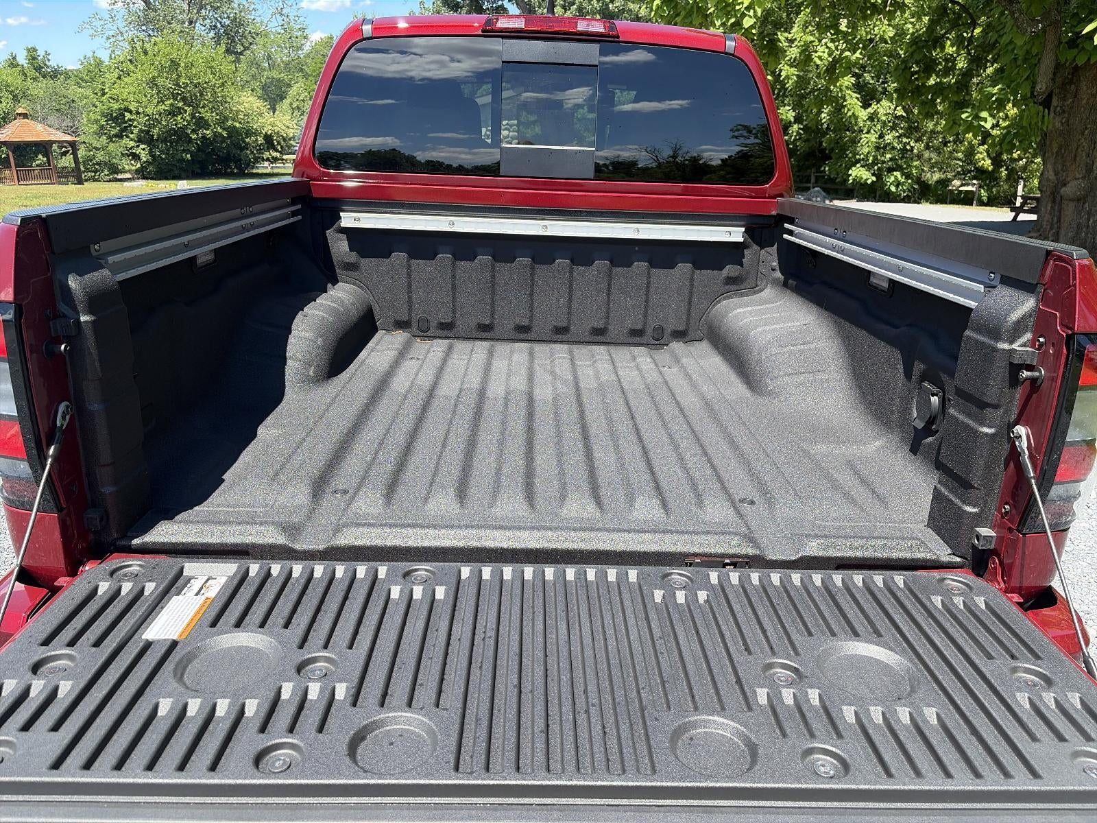2025 Nissan Frontier Crew Cab 4x4 PRO-4X