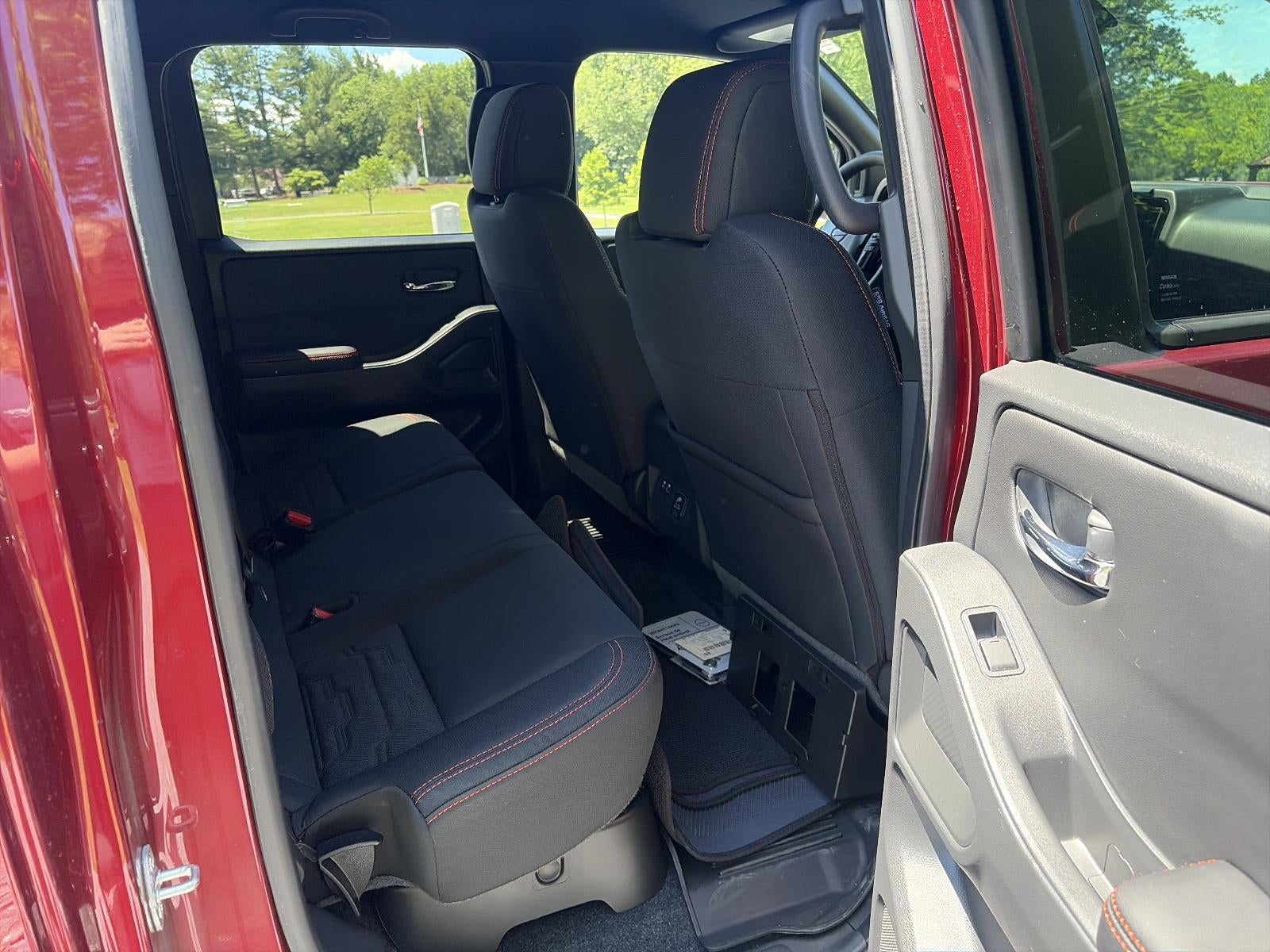 2025 Nissan Frontier Crew Cab 4x4 PRO-4X