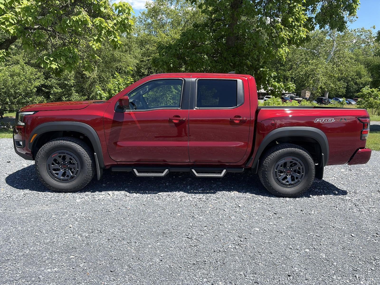 2025 Nissan Frontier Crew Cab 4x4 PRO-4X