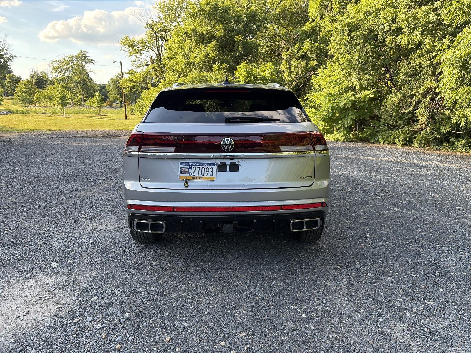 2024 Volkswagen Atlas Cross Sport 2.0T SEL R-Line 4MOTION