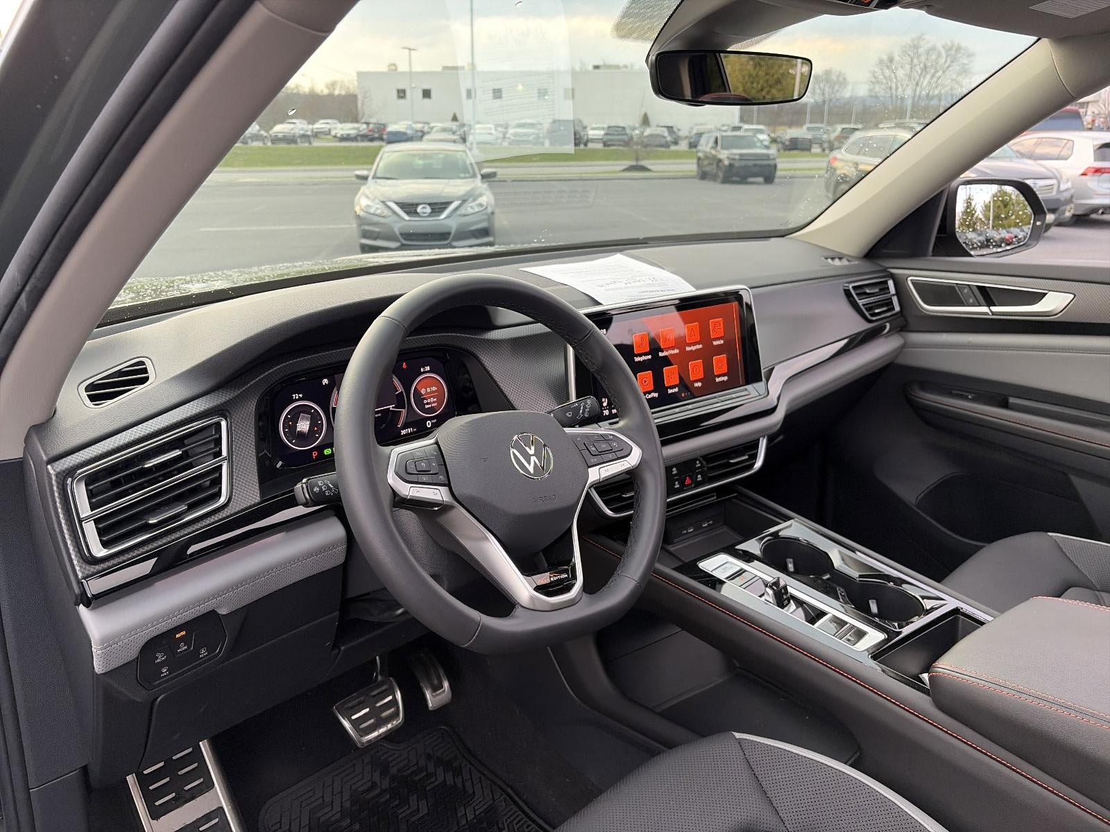 2024 Volkswagen Atlas 2.0T Peak Edition SE w/Technology 4MOTION