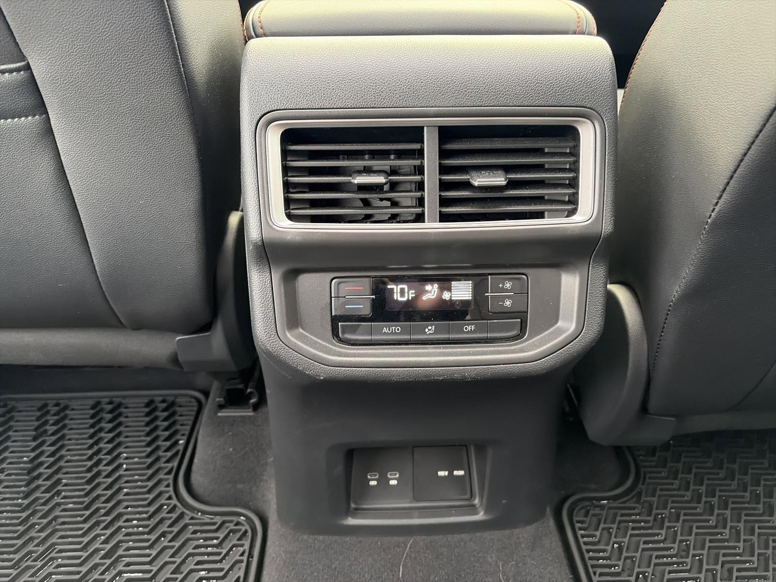 2024 Volkswagen Atlas 2.0T Peak Edition SE w/Technology 4MOTION