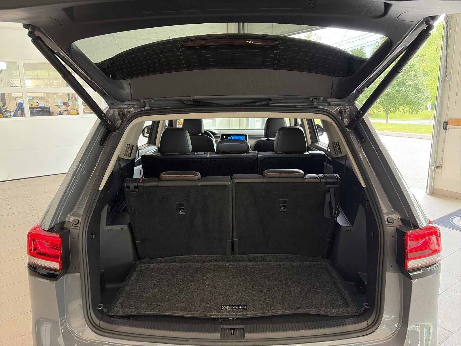 2024 Volkswagen Atlas 2.0T Peak Edition SE w/Technology 4MOTION