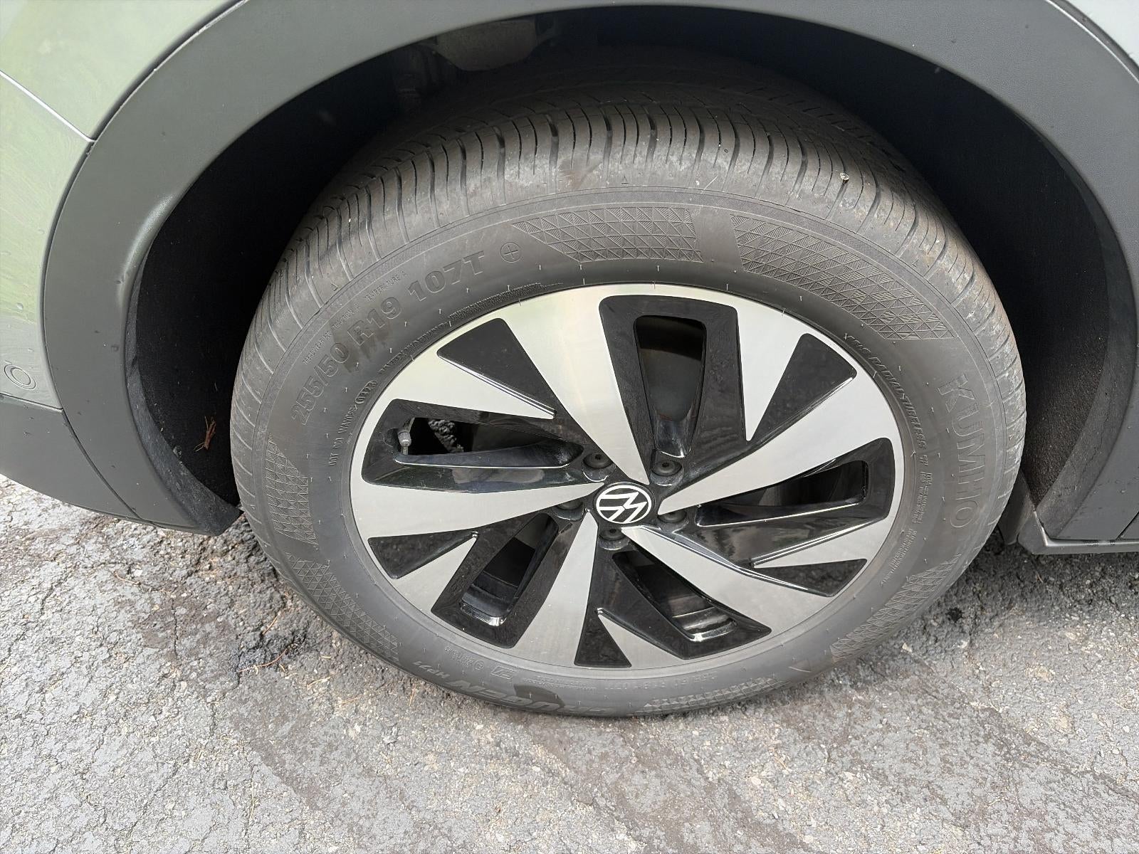2023 Volkswagen ID.4 Pro AWD w/SK On Battery
