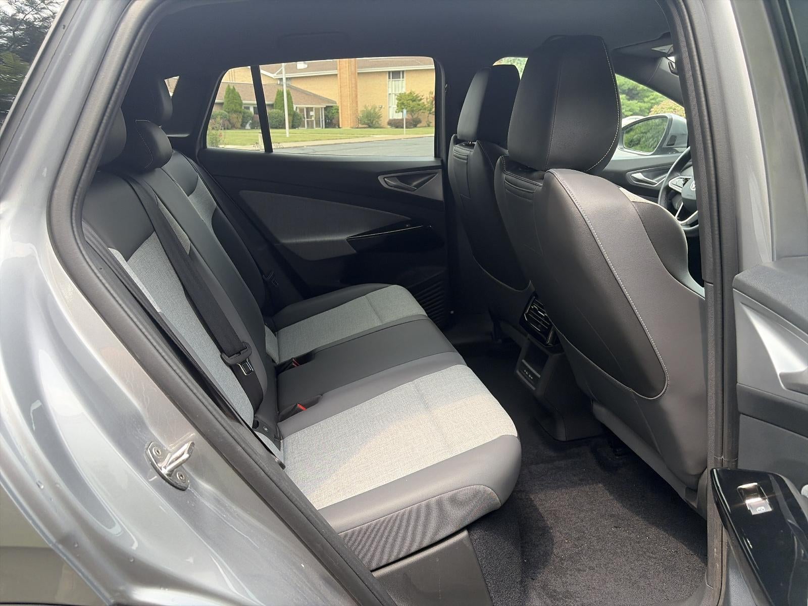 2023 Volkswagen ID.4 Pro AWD w/SK On Battery