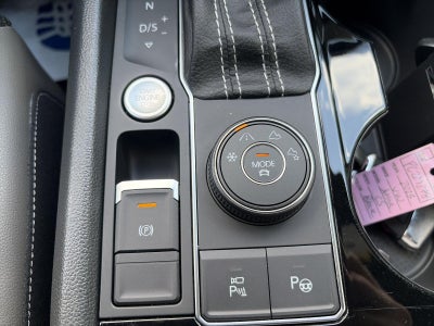 2023 Volkswagen Atlas Cross Sport 3.6L V6 SEL Premium R-Line 4MOTION
