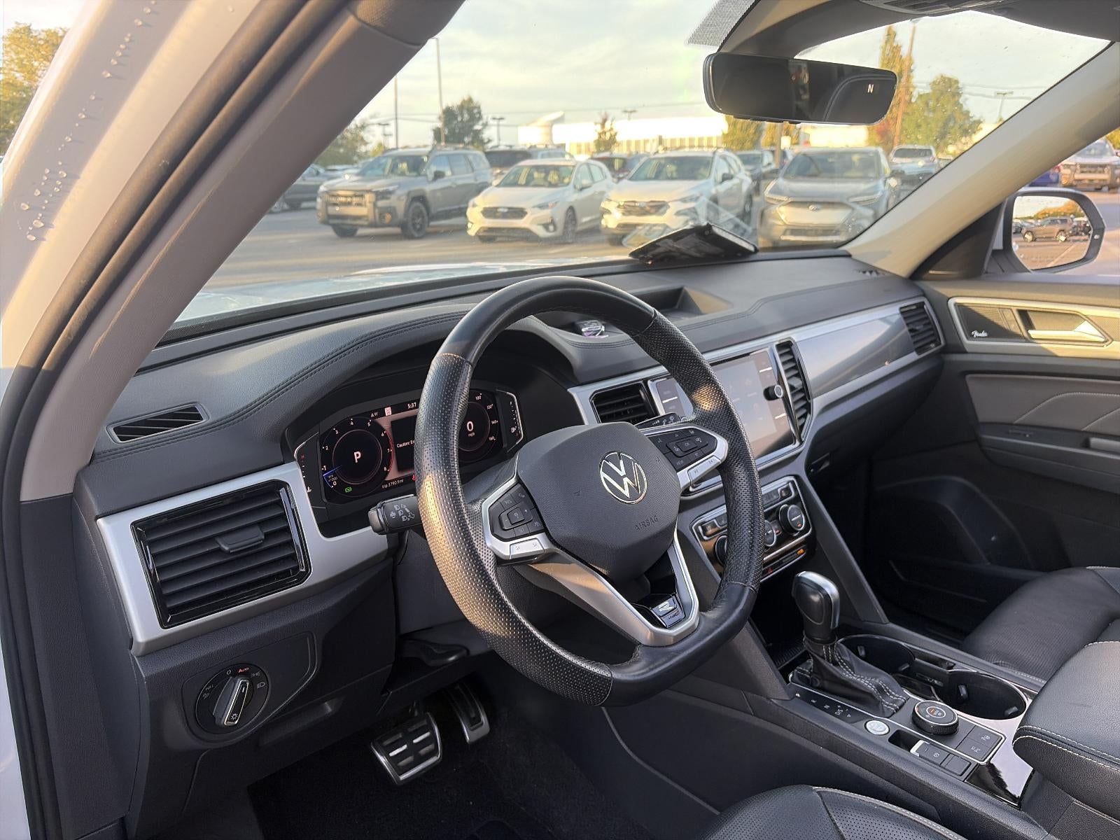 2023 Volkswagen Atlas 3.6L V6 SEL Premium R-Line 4MOTION