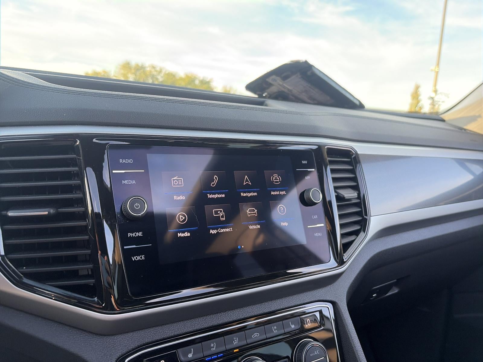 2023 Volkswagen Atlas 3.6L V6 SEL Premium R-Line 4MOTION