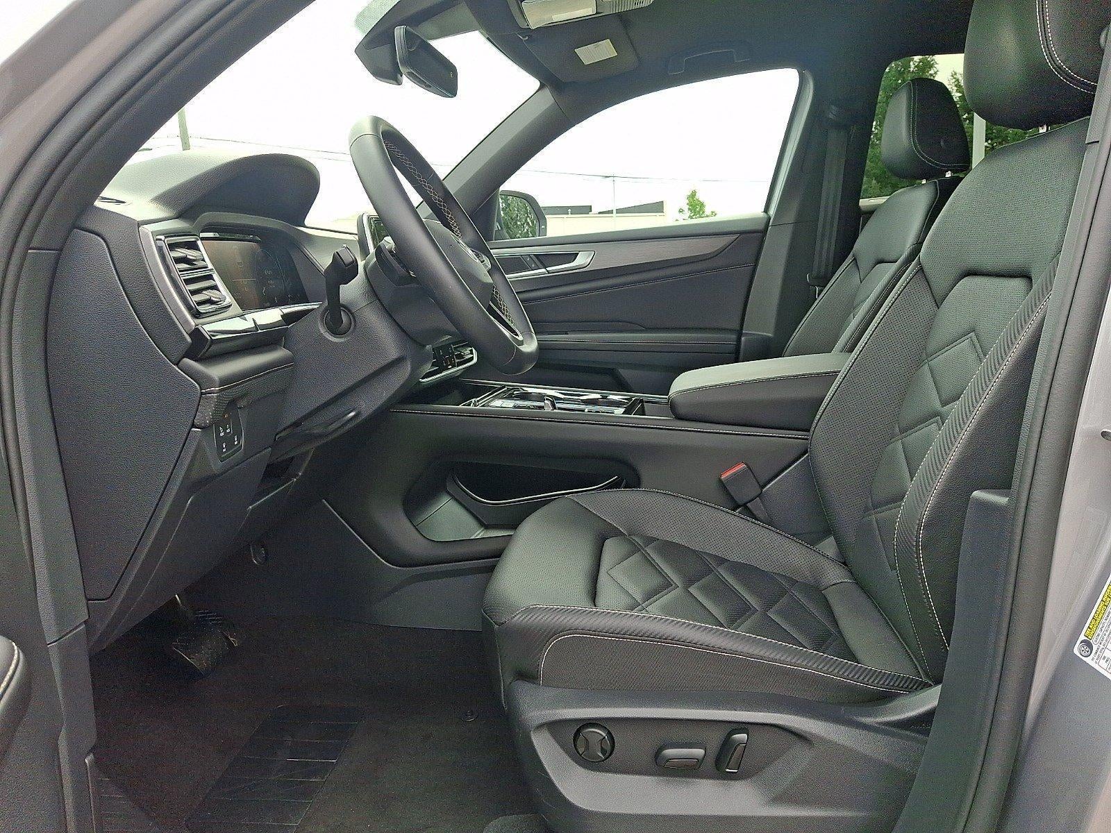2026 Volkswagen Atlas Cross Sport 2.0T SE w/Technology 4MOTION