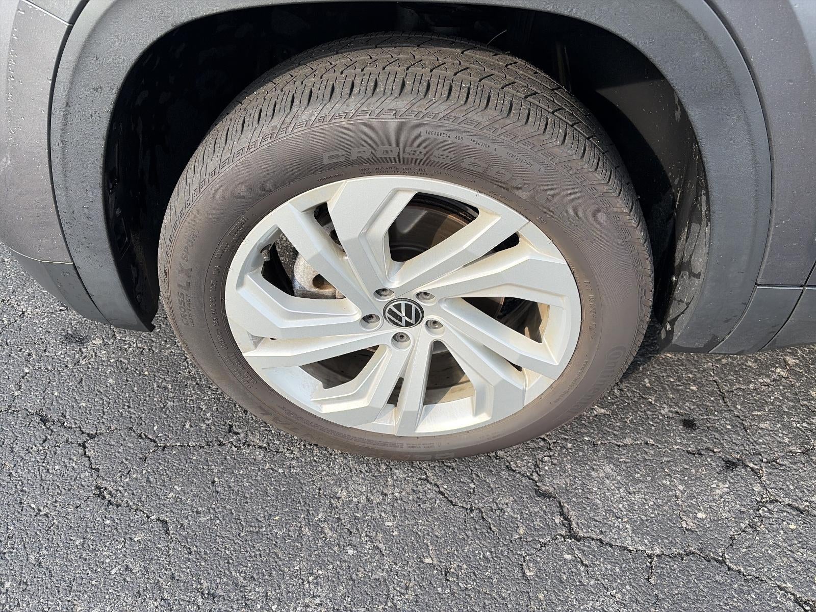 2022 Volkswagen Atlas 2.0T SE w/Technology 4MOTION