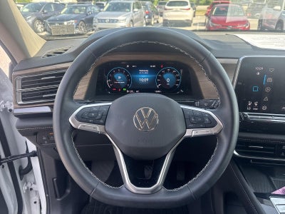2024 Volkswagen Atlas 2.0T SE w/Technology 4MOTION