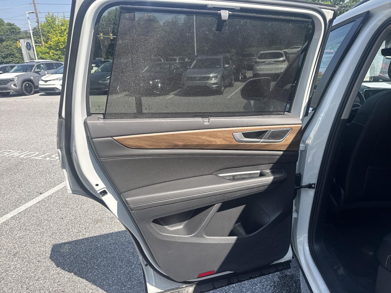 2024 Volkswagen Atlas 2.0T SE w/Technology 4MOTION