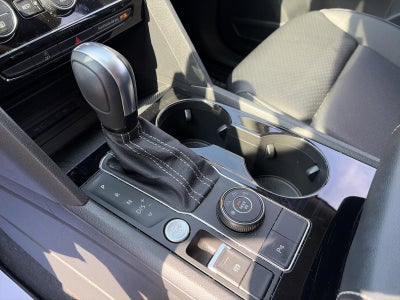 2023 Volkswagen Atlas 3.6L V6 SE w/Technology 4MOTION