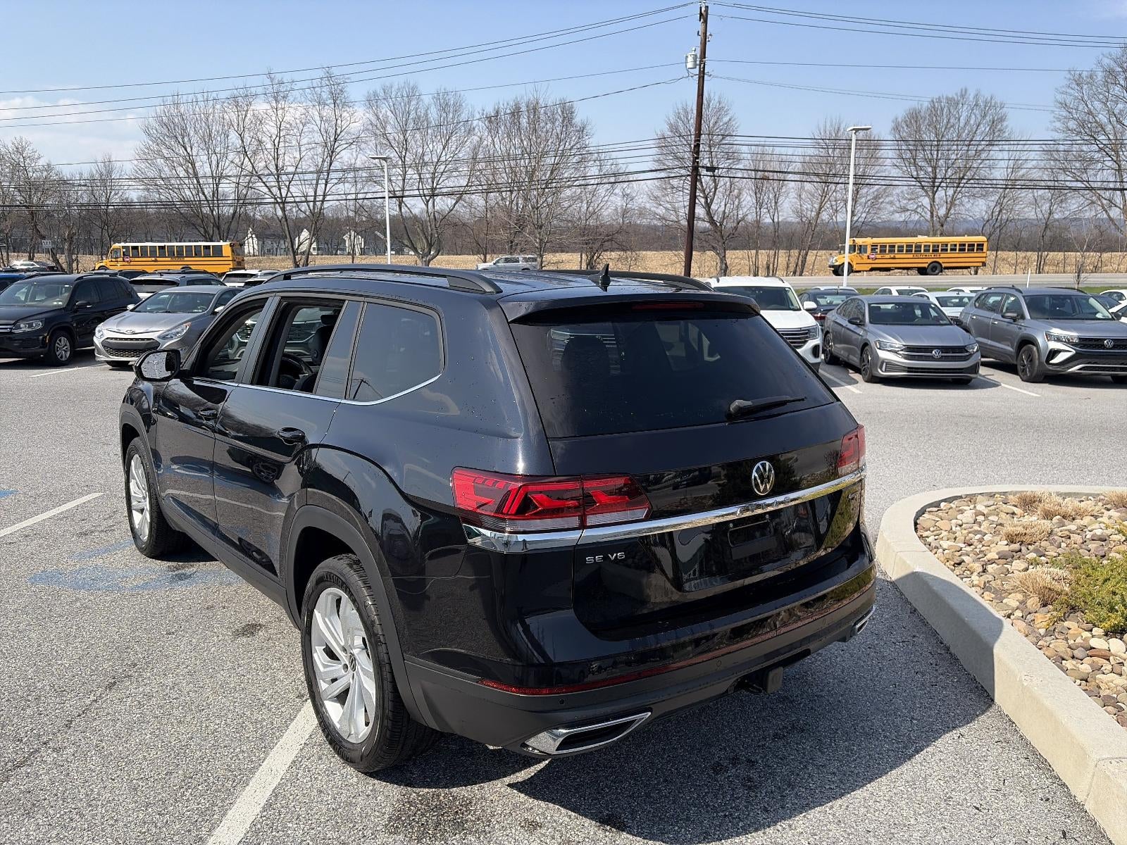 2023 Volkswagen Atlas 3.6L V6 SE w/Technology 4MOTION