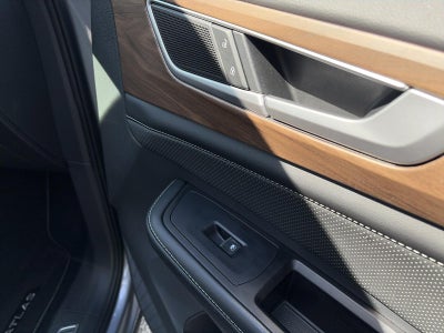 2024 Volkswagen Atlas 2.0T SE w/Technology 4MOTION