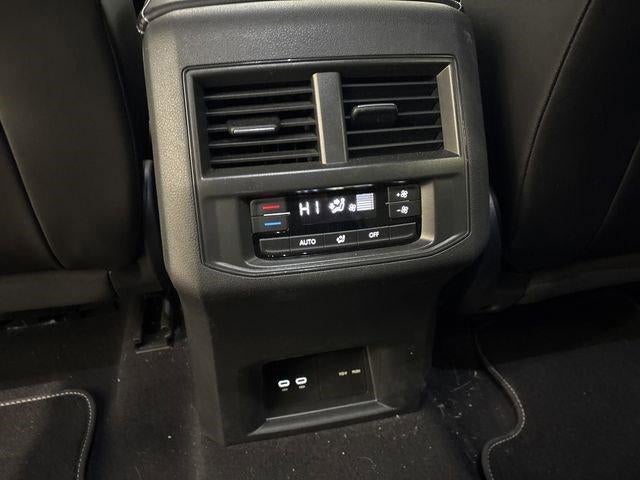 2022 Volkswagen Atlas 3.6L V6 SE w/Technology 4MOTION