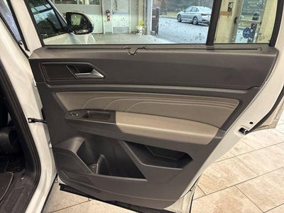 2022 Volkswagen Atlas 3.6L V6 SE w/Technology 4MOTION