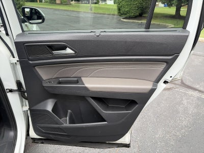 2023 Volkswagen Atlas 3.6L V6 SE w/Technology 4MOTION
