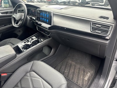 2024 Volkswagen Atlas Cross Sport 2.0T SE w/Technology 4MOTION