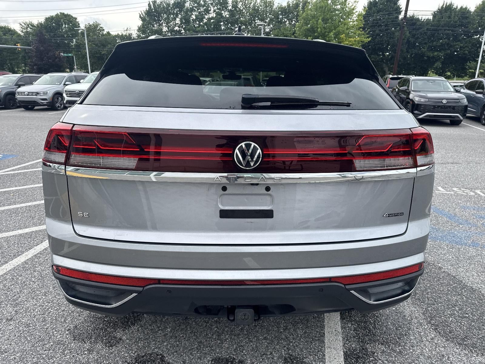 2024 Volkswagen Atlas Cross Sport 2.0T SE w/Technology 4MOTION
