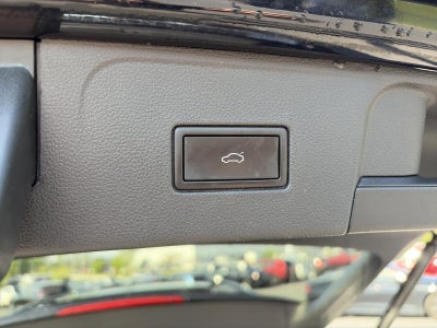 2023 Volkswagen Atlas 2.0T SE w/Technology 4MOTION