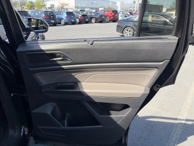 2023 Volkswagen Atlas 2.0T SE w/Technology 4MOTION