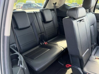 2023 Volkswagen Atlas 2.0T SE w/Technology 4MOTION