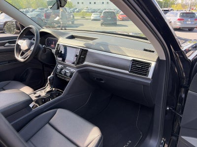 2023 Volkswagen Atlas 2.0T SE w/Technology 4MOTION