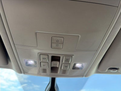 2023 Volkswagen Atlas 2.0T SE w/Technology 4MOTION