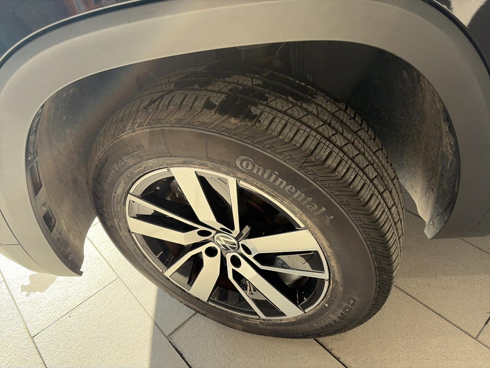 2023 Volkswagen Atlas 2.0T SE 4MOTION