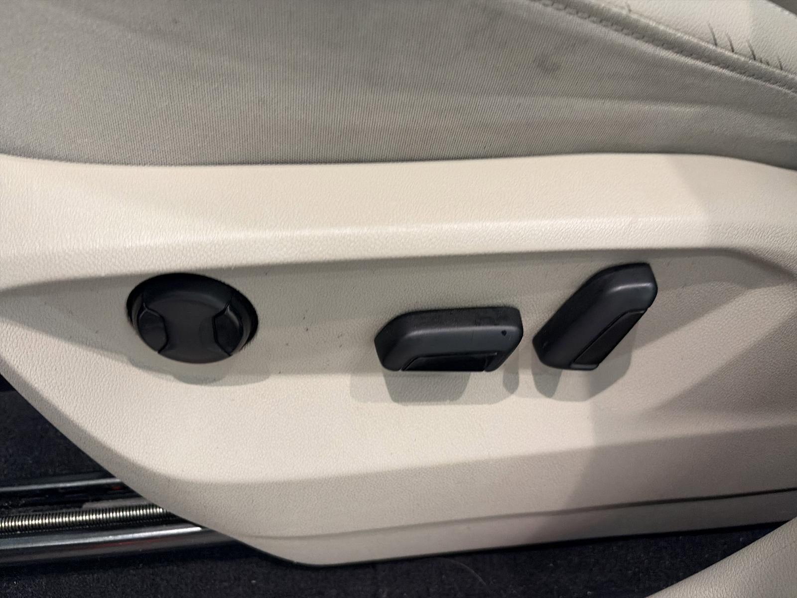 2018 Volkswagen Atlas 3.6L V6 SE w/Technology 4MOTION