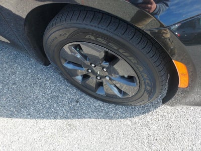 2020 Chrysler Pacifica Hybrid Red S FWD