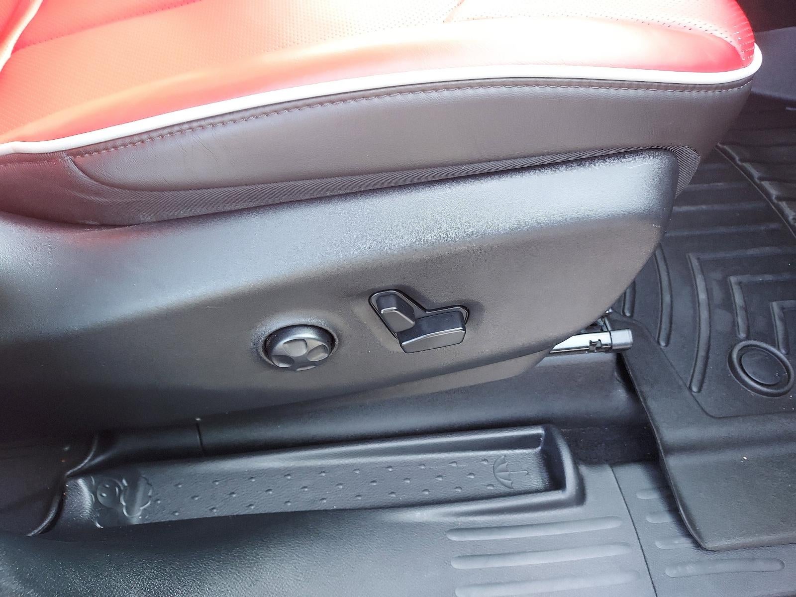 2020 Chrysler Pacifica Hybrid Red S FWD