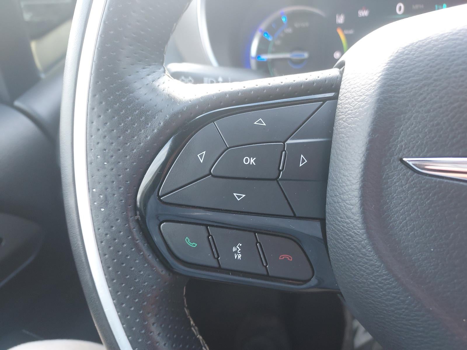 2020 Chrysler Pacifica Hybrid Red S FWD