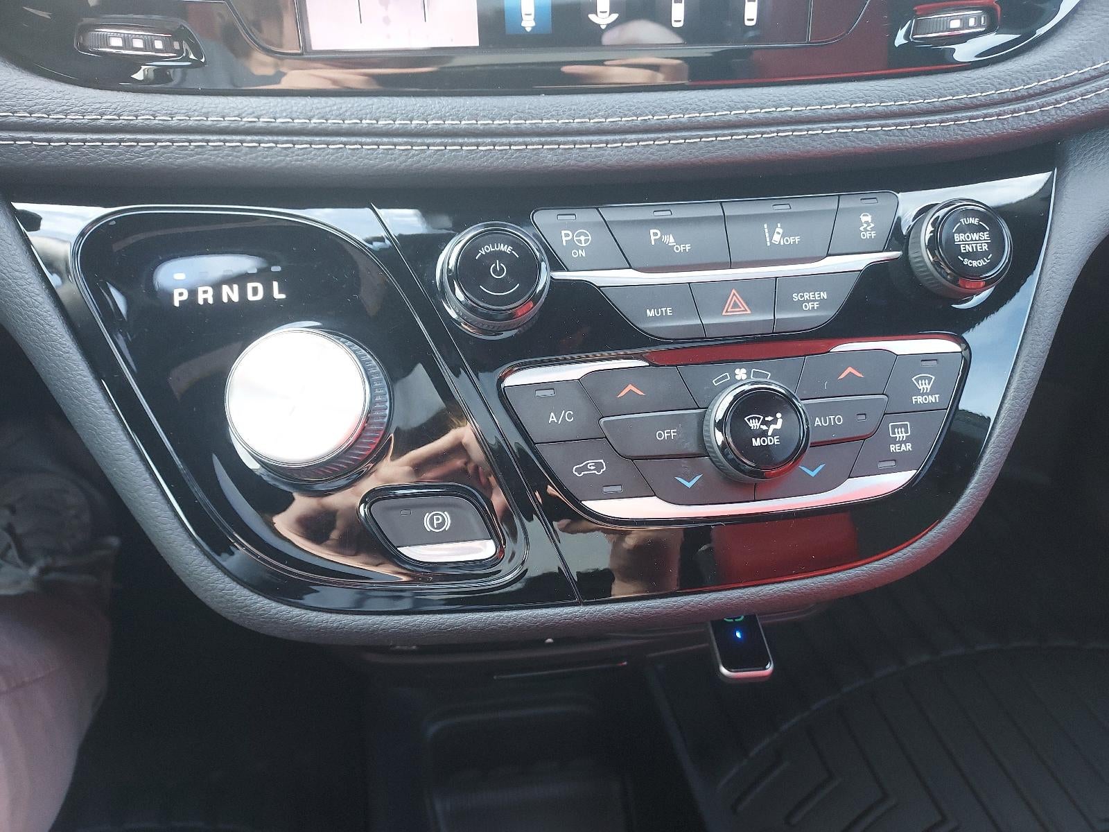 2020 Chrysler Pacifica Hybrid Red S FWD