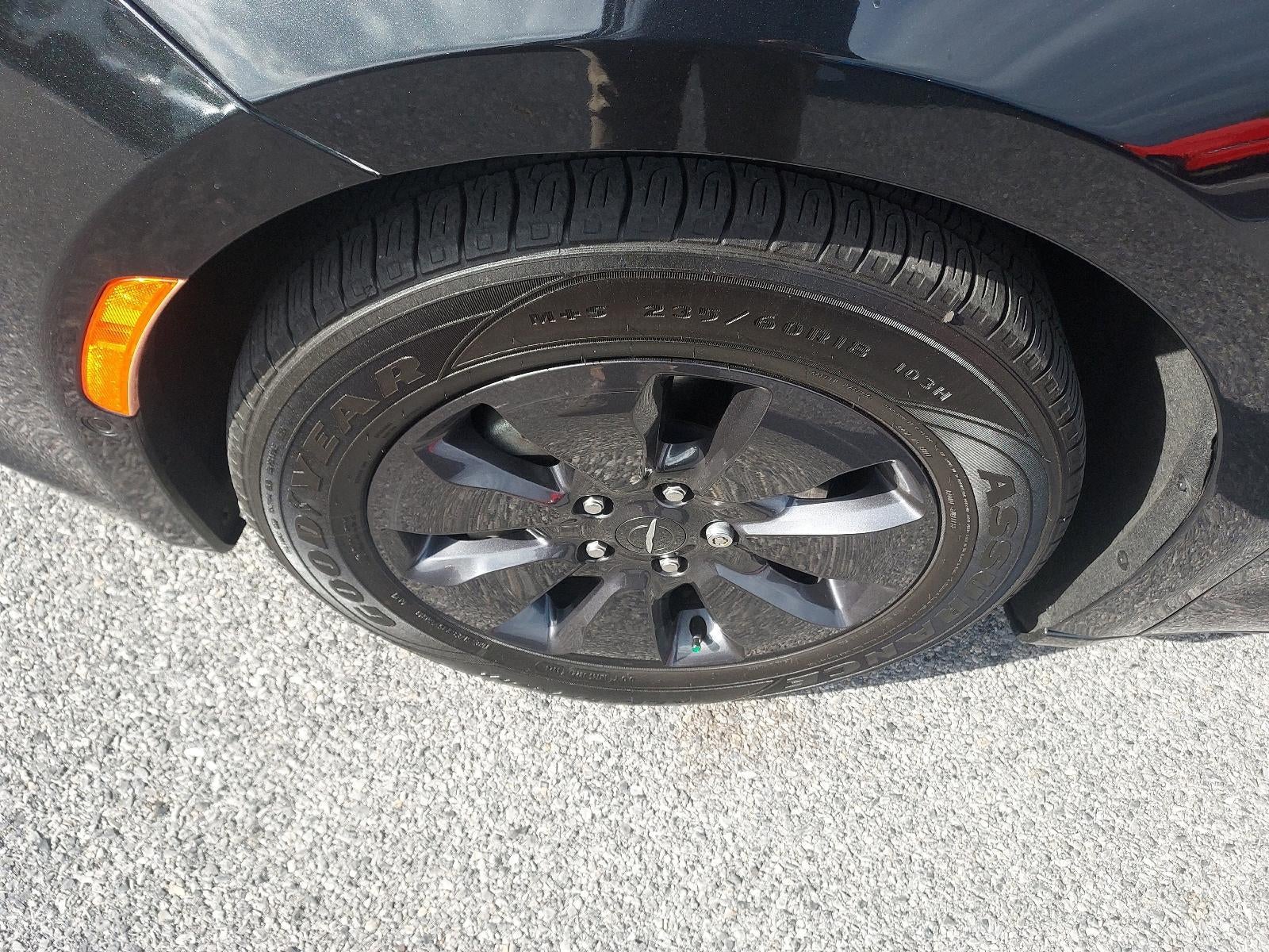 2020 Chrysler Pacifica Hybrid Red S FWD