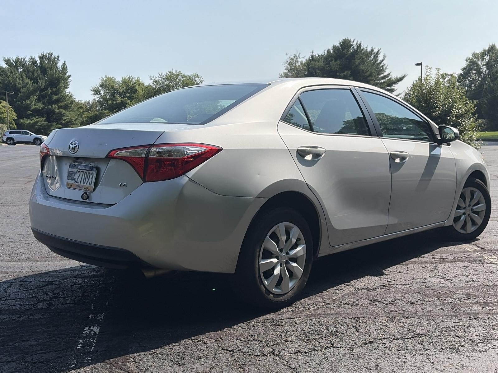 2015 Toyota Corolla 4dr Sdn CVT Auto LE (Natl)