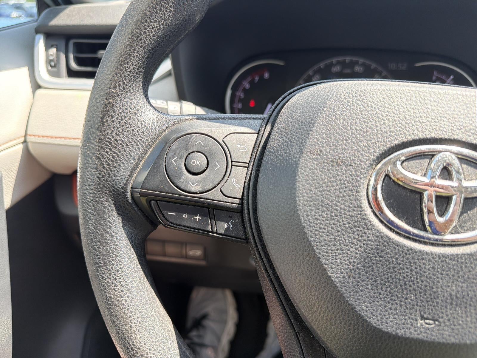2019 Toyota RAV4 Adventure AWD (Natl)