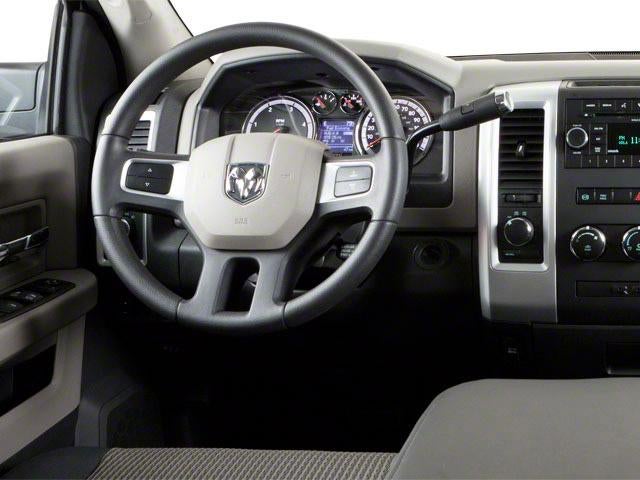 2012 RAM 2500 4WD Crew Cab 6.4 Ft Box Big Horn