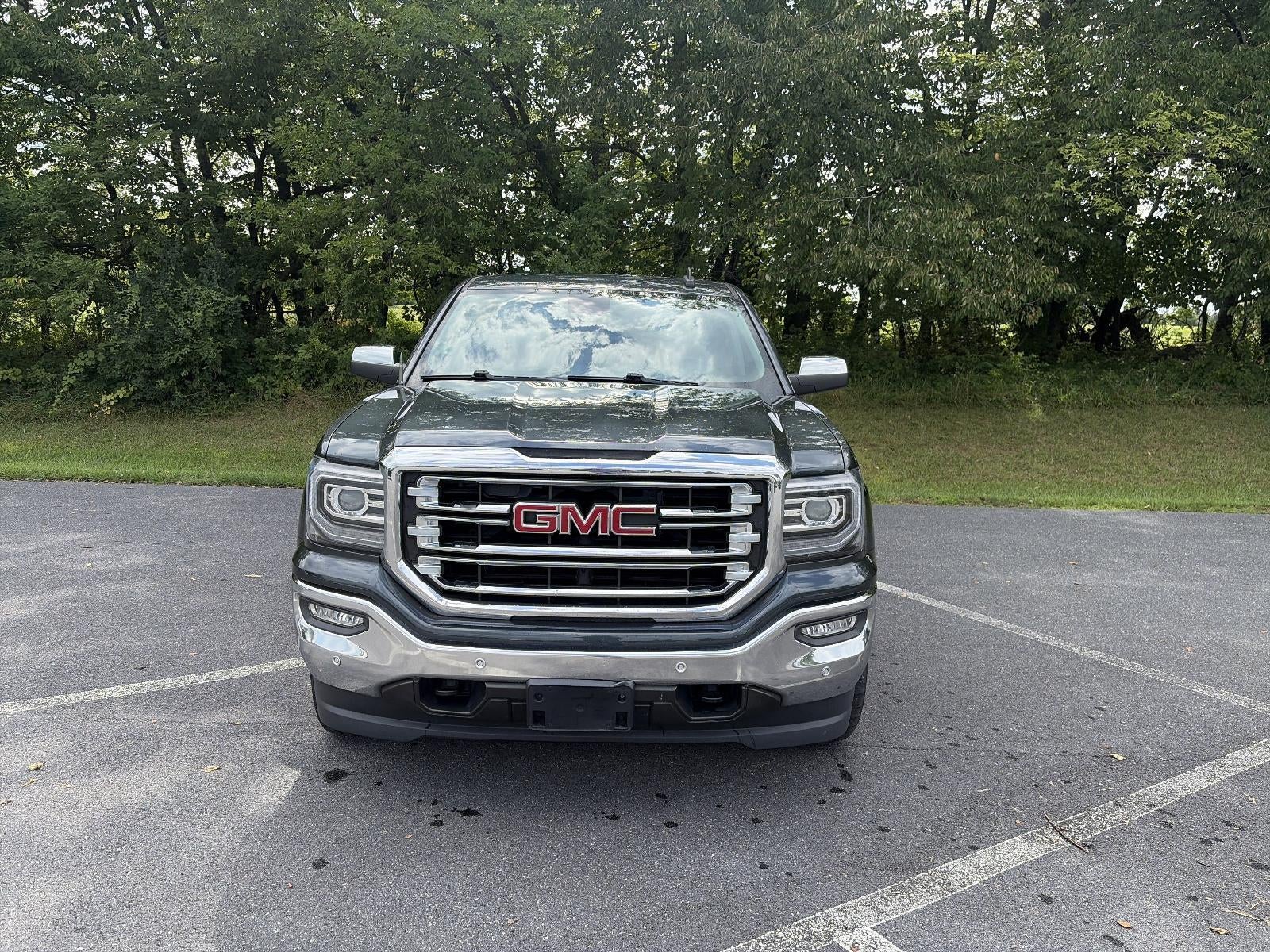 2017 GMC Sierra 1500 Crew Cab Standard Box 4-Wheel Drive SLT