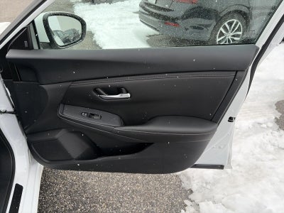 2024 Nissan Sentra SV CVT