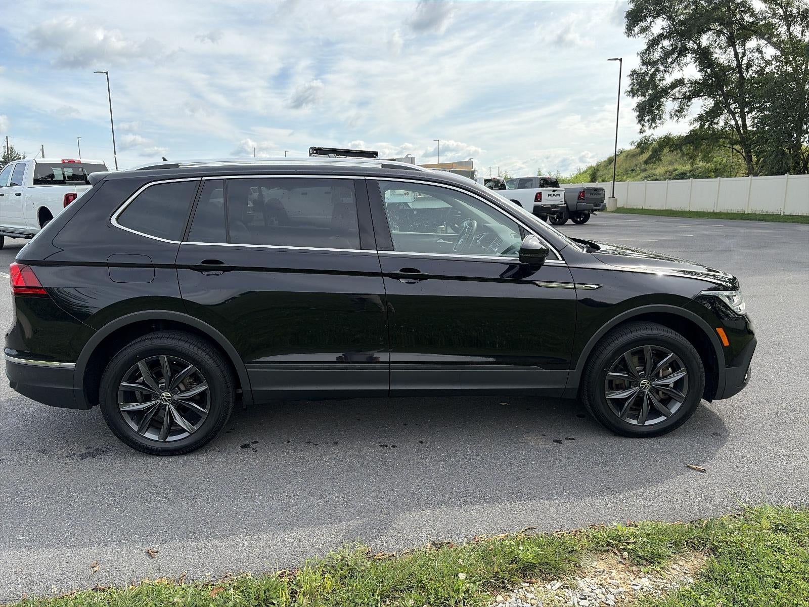 2023 Volkswagen Tiguan 2.0T SE 4MOTION